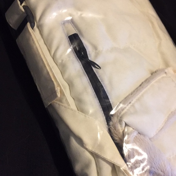 Stay Warm π brand new with adjustable waist strap - Picture 5 of 8